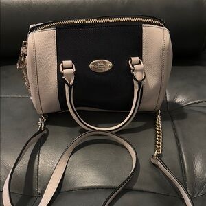 Coach Black and Beige Women's Bag